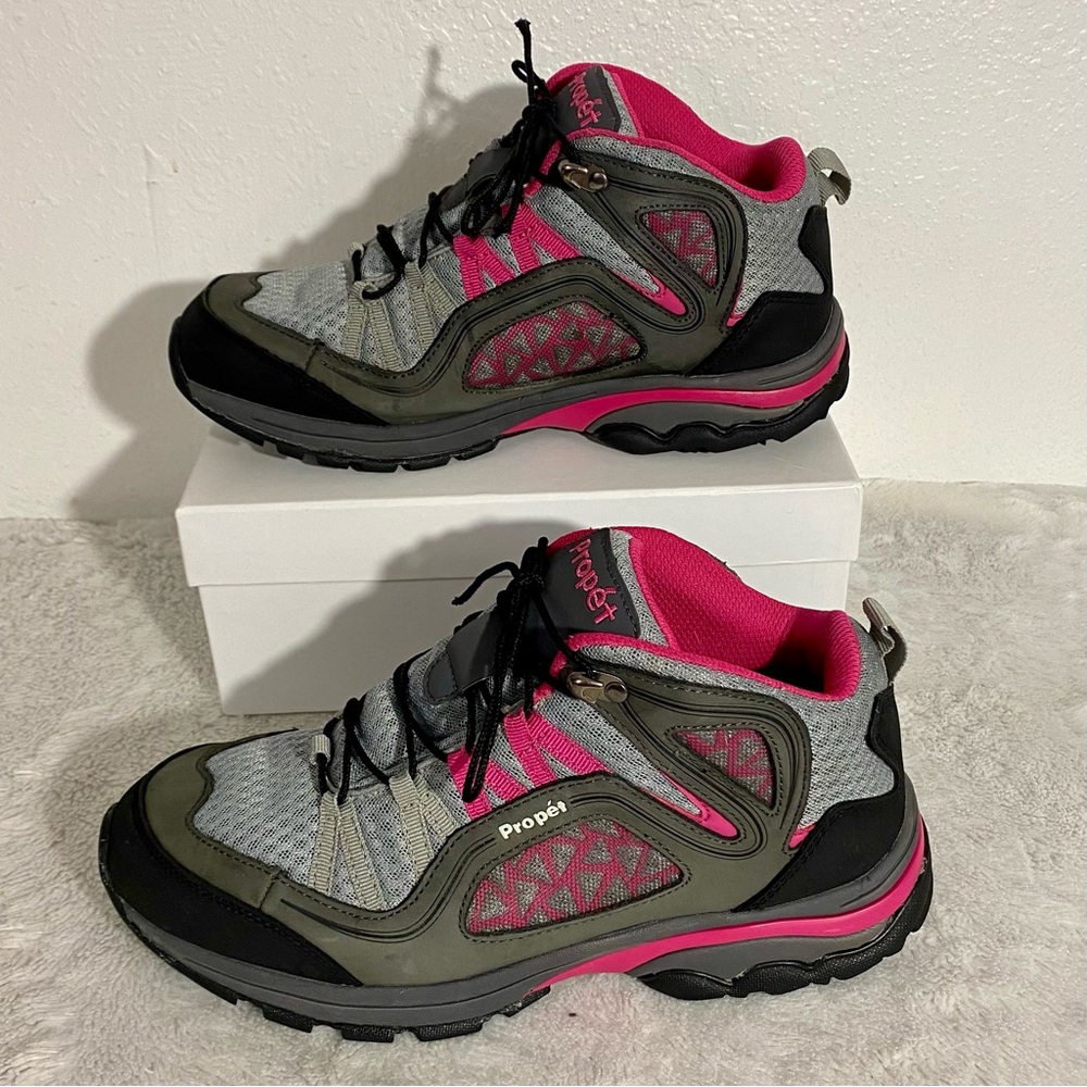 Propet Peak Hiking Boots Women’s Size 10 2E(X) Grey Berry - Picture 2 of 10
